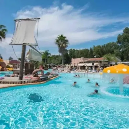 4 Etoiles - Parc Aquatique - Efacfb Hyeres